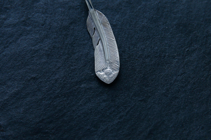 P-004R First Arrow's Feather Pendant- S