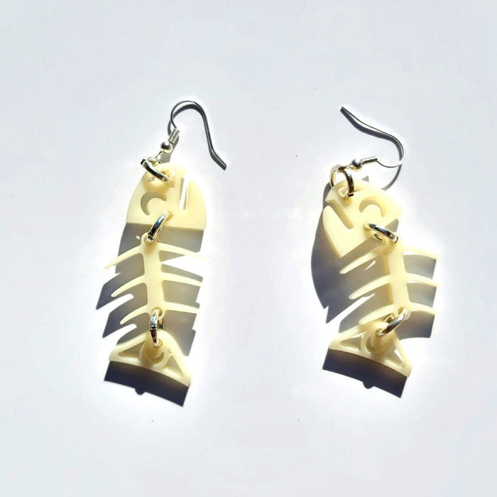 Small Salmon Ghost Earrings - Ivory