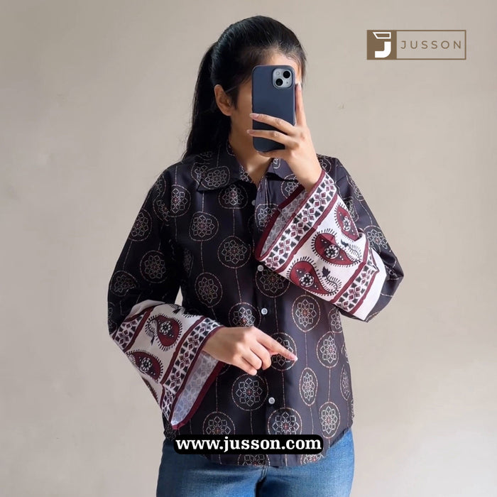 Chic Black Printed Bell Sleeve Casual Shirt