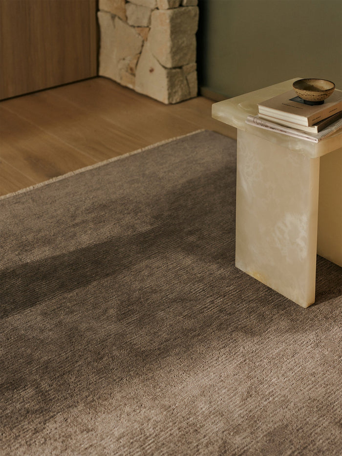 Corsica rug in Flannel