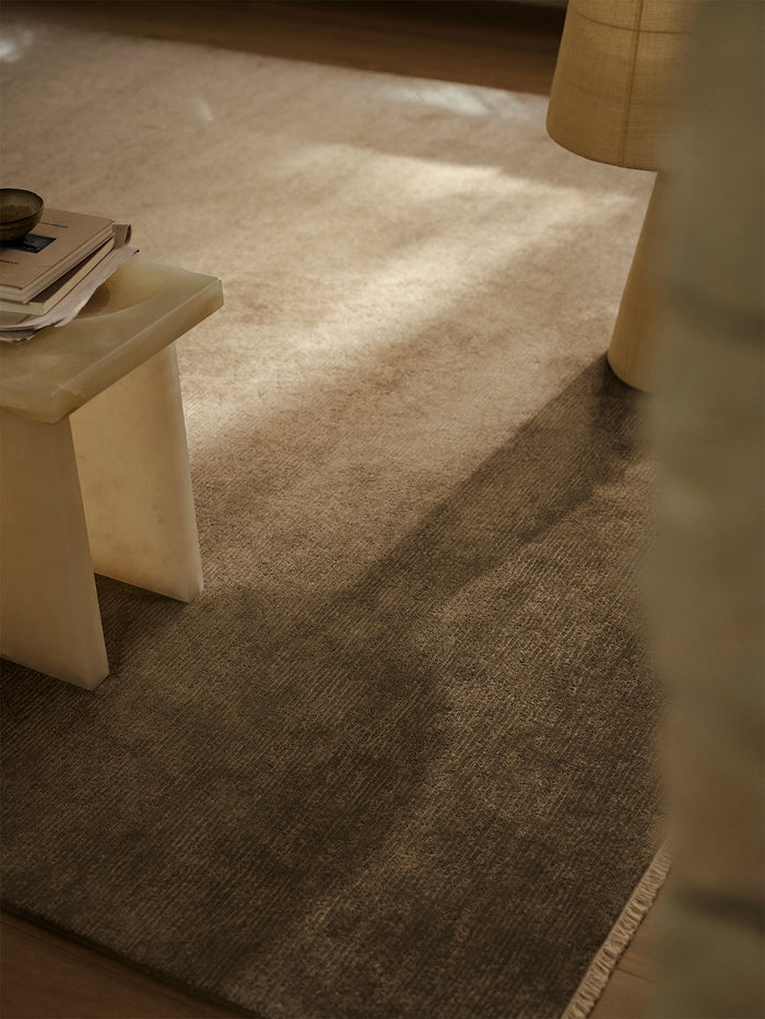 Corsica rug in Flannel