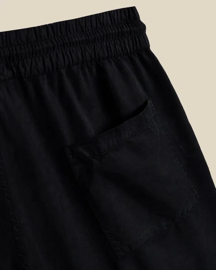 Dogtown Shorts- Black