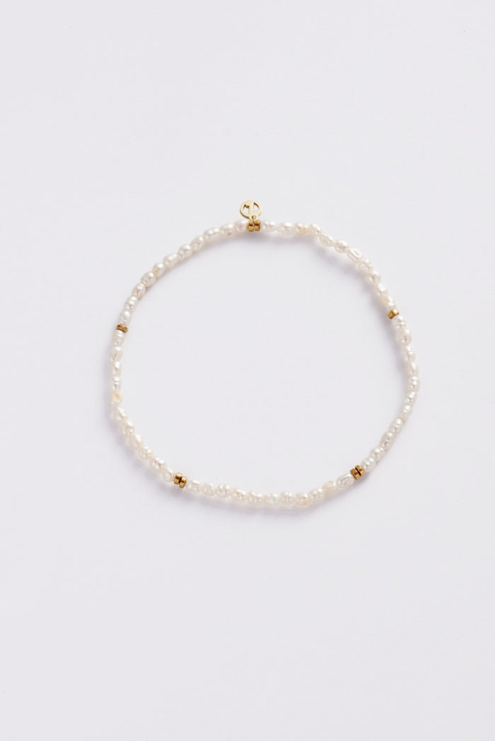 Zafino Women's Fine Pearl Bracelet with Gold Accents | Gretel Lane