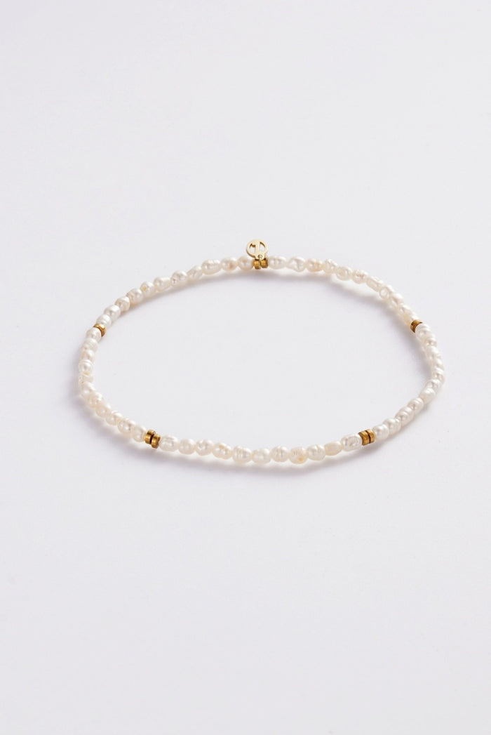 Zafino Women's Fine Pearl Bracelet with Gold Accents | Gretel Lane