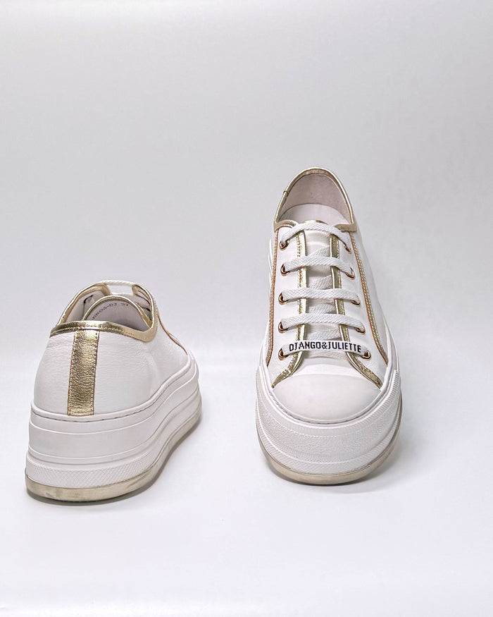 Genoa (White-Pale Gold)