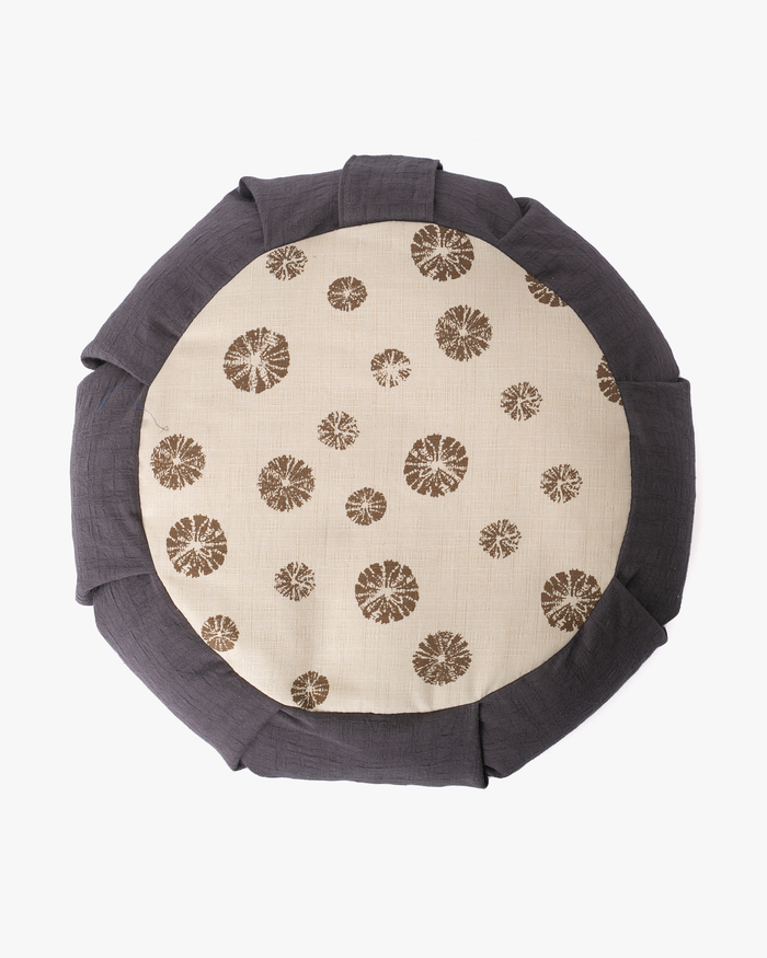 Kiriko Original Meditation Pillow, Two-Tone Zafu, Grey with Cream Kumo Shibori
