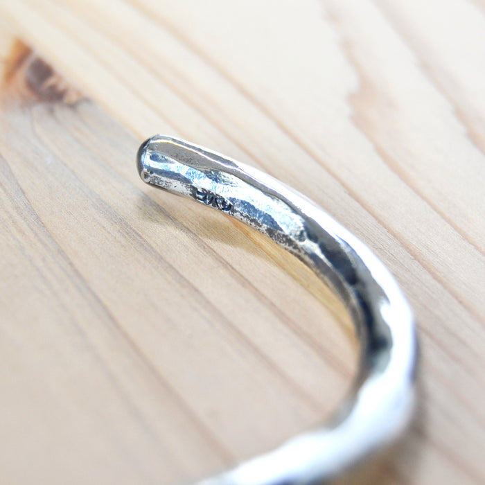 Kobashi Studio BN500R Tsuchime Round Bangle – 5mm - Silver Plated Brass