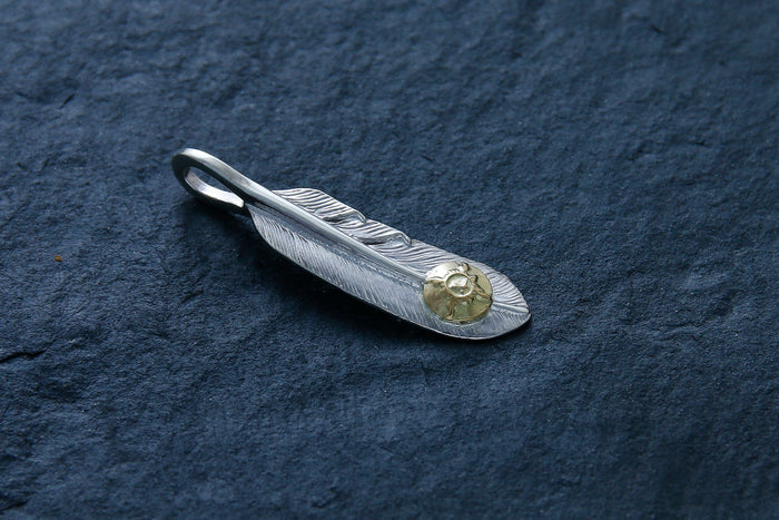 P-005R First Arrow's Feather Pendant with K18- S