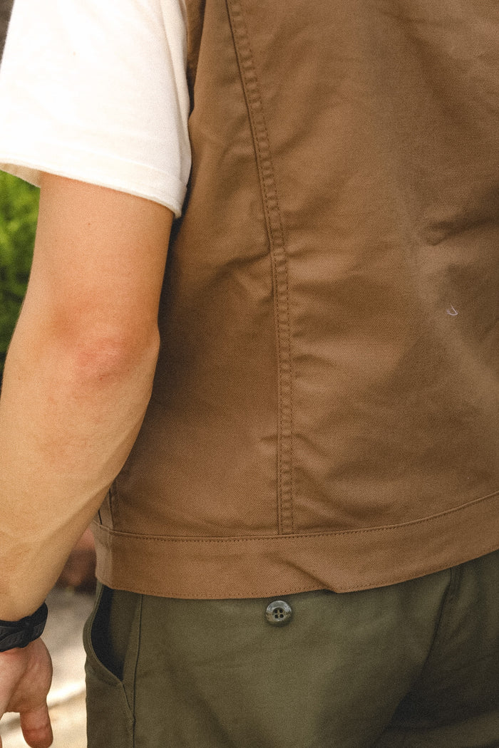 Rogue Territory Supply Vest Dry Wax Canvas- Brown
