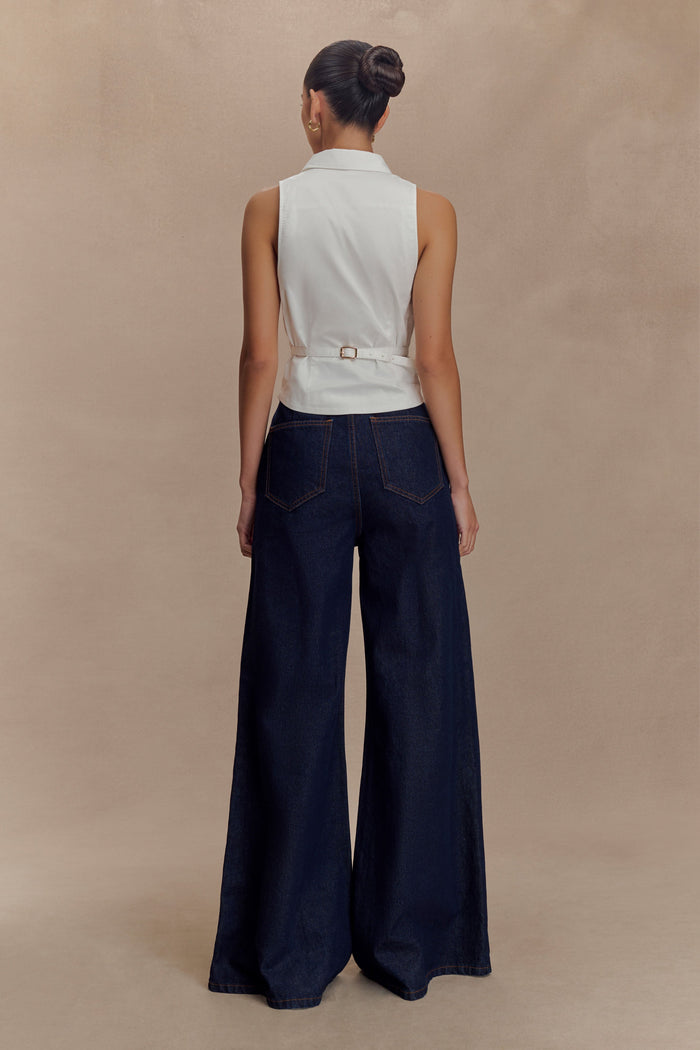 Selene Sleeveless Halter Shirt - White