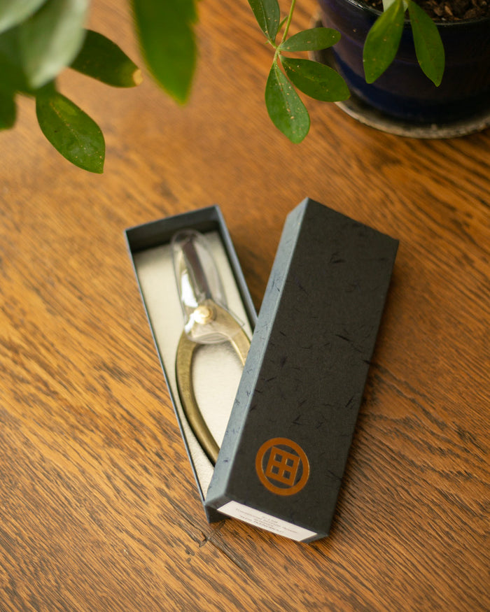 Tanabe Hasami, Traditional Ikenobou Flower Scissors, Bronze