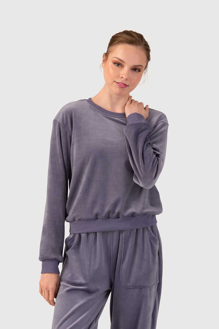 Z530015 - Bloch Caroline Womens Velvet Crew Jumper